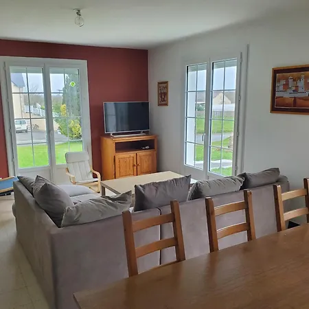 A L'horizon Du Mont Holiday home Pontorson