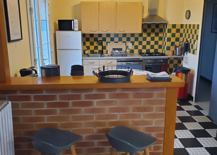 度假居 A L'horizon Du Mont 蓬托尔松